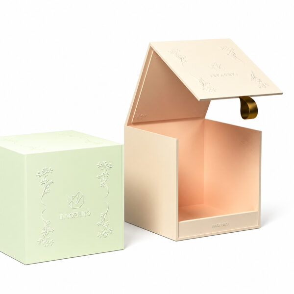 Pastel Floral Embossed Collapsible Candle Gift Box Pastel Floral Embossed Collapsible Candle Gift Box